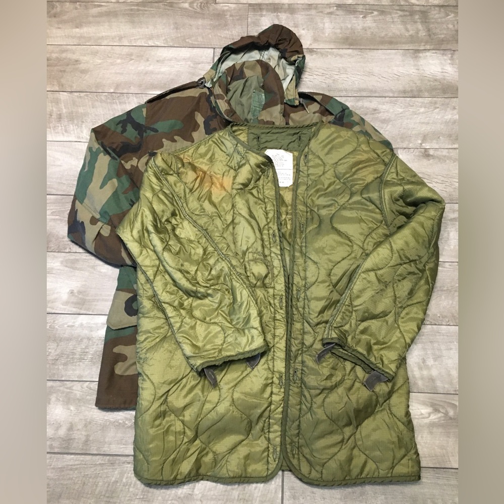 Vtg Alpha Industries US Army Camo Parka Cold Weather Jacket Military Medium Long